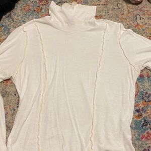 Long sleeve turtleneck size large